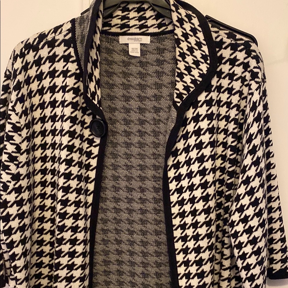 Dress Barn Black and White Houndstooth Blazer size 18/20